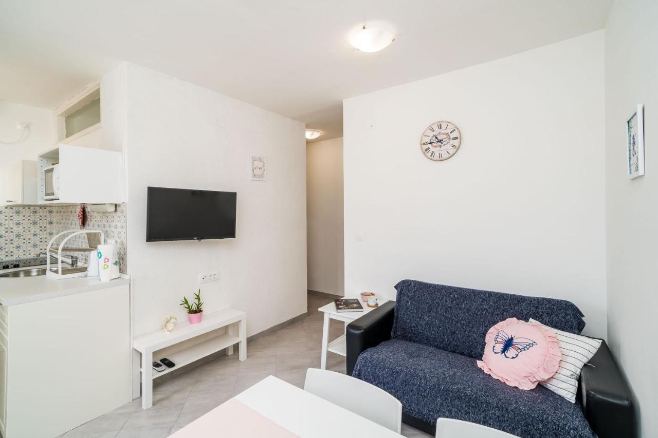 New Apartment Lukrecija With A Balcony * Dubrovnik